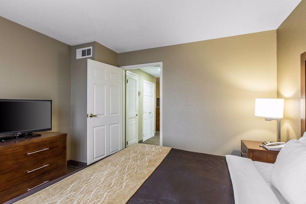 Comfort Inn & Suites Peachtree Corners Норкросс Экстерьер фото