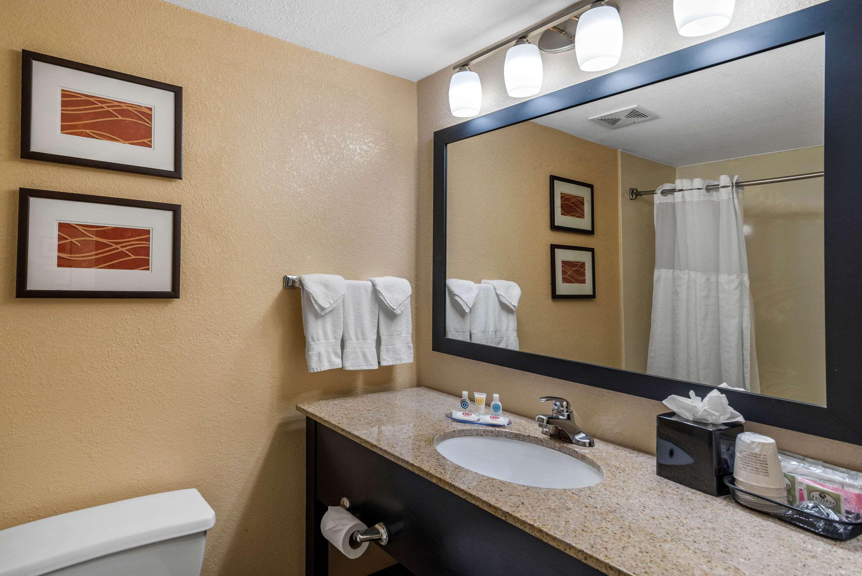 Comfort Inn & Suites Peachtree Corners Норкросс Экстерьер фото