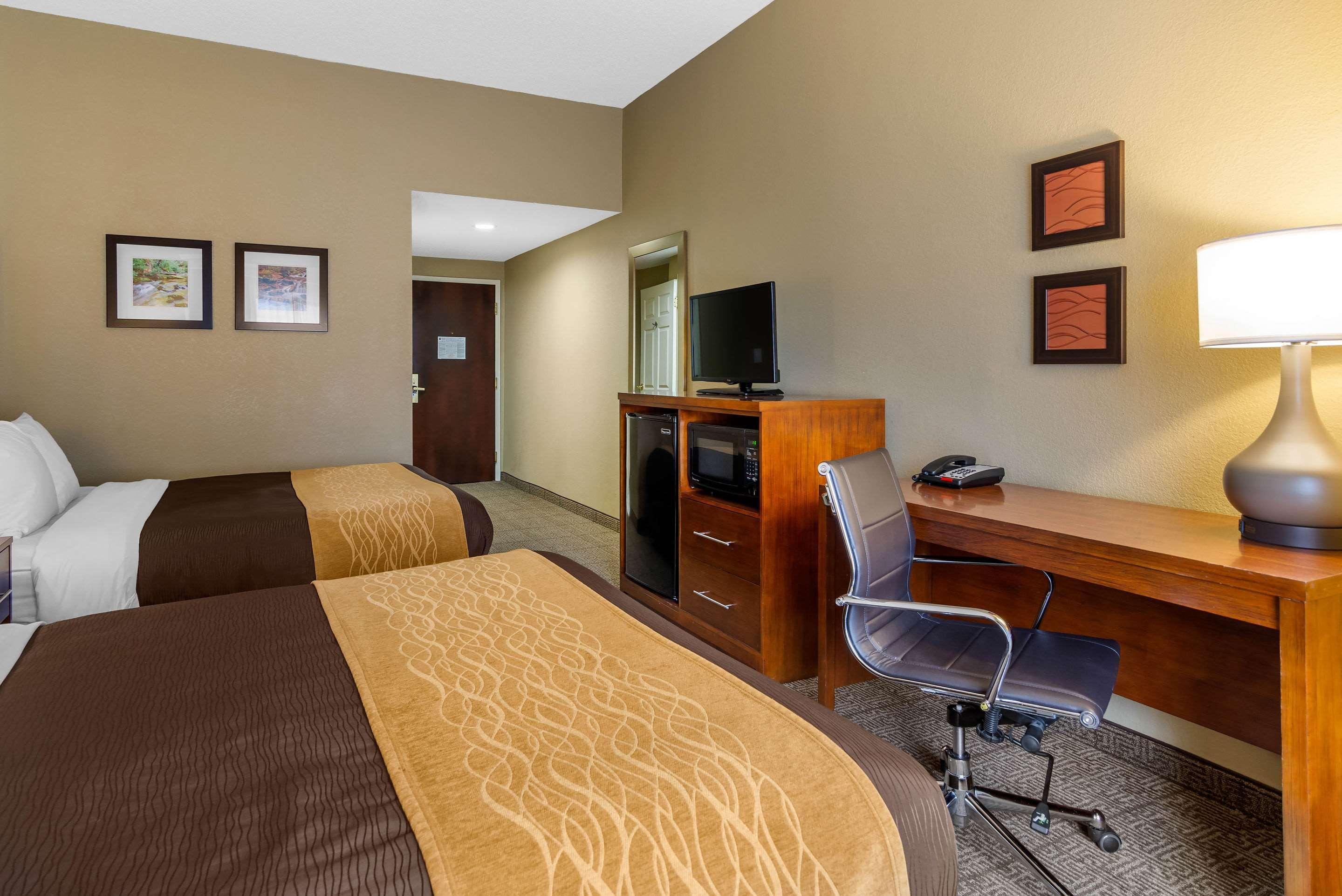 Comfort Inn & Suites Peachtree Corners Норкросс Экстерьер фото