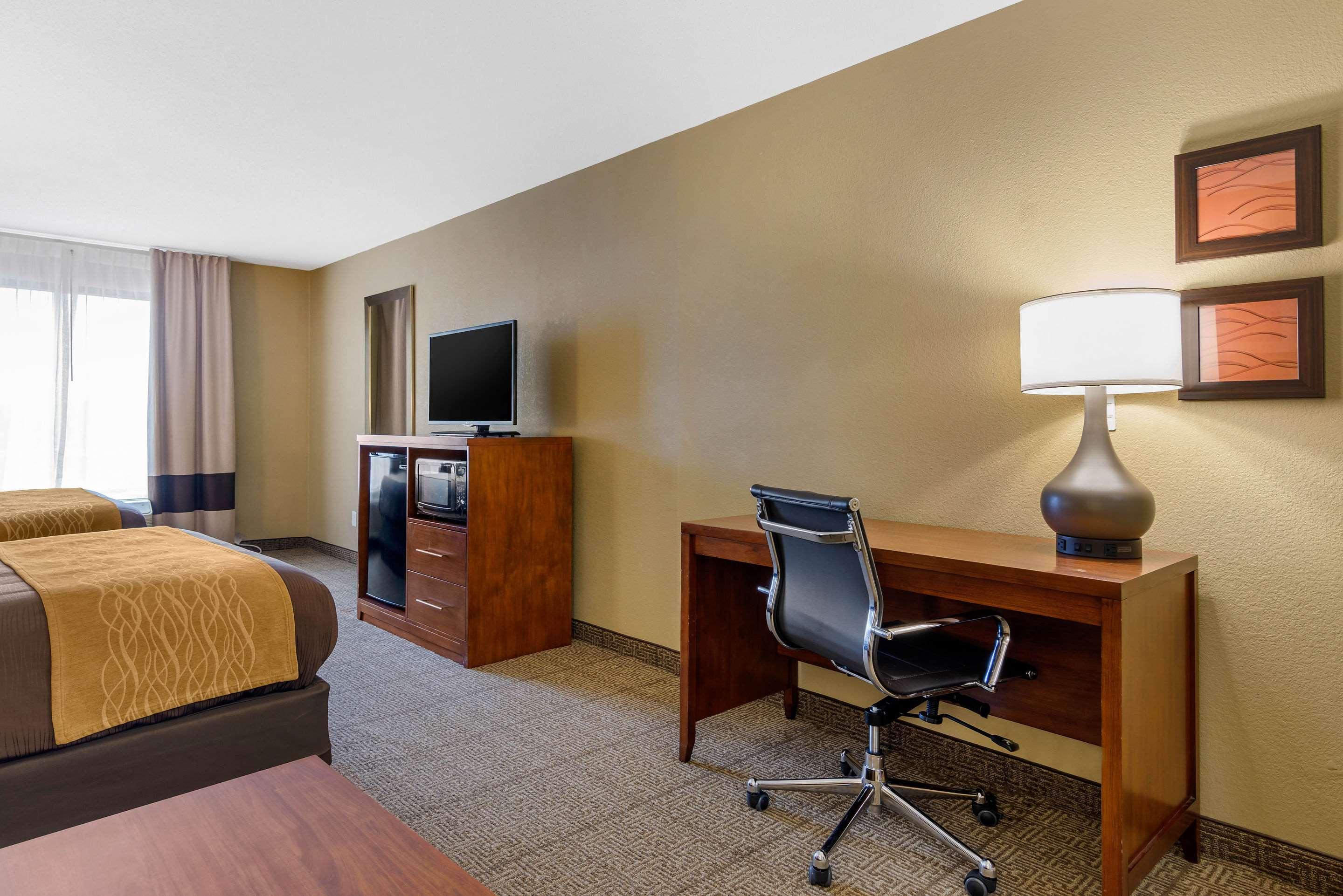 Comfort Inn & Suites Peachtree Corners Норкросс Экстерьер фото
