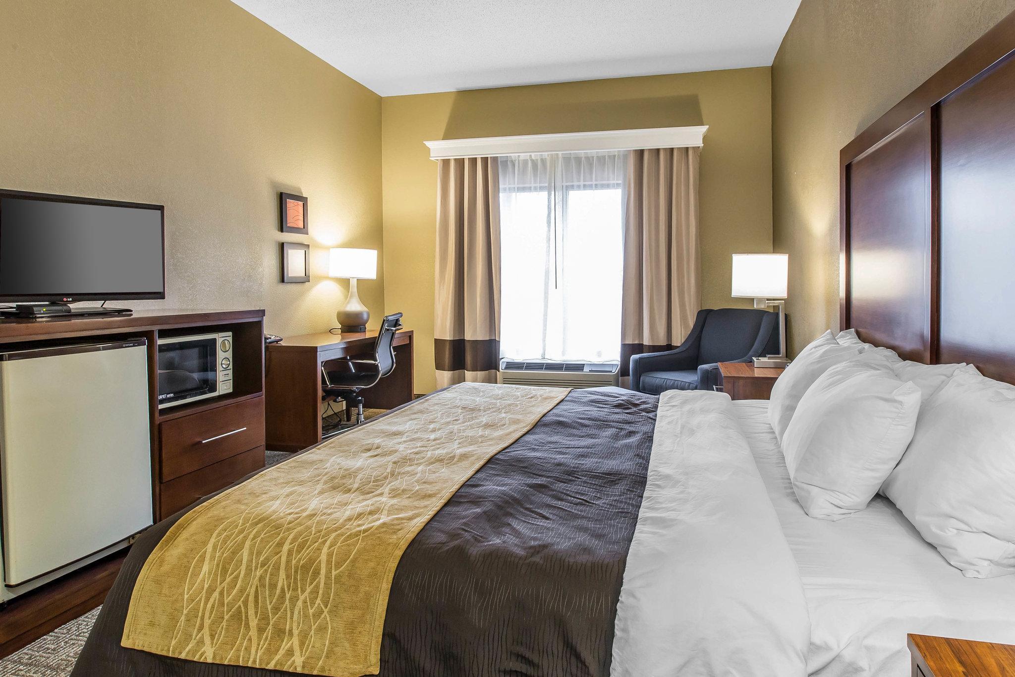 Comfort Inn & Suites Peachtree Corners Норкросс Экстерьер фото